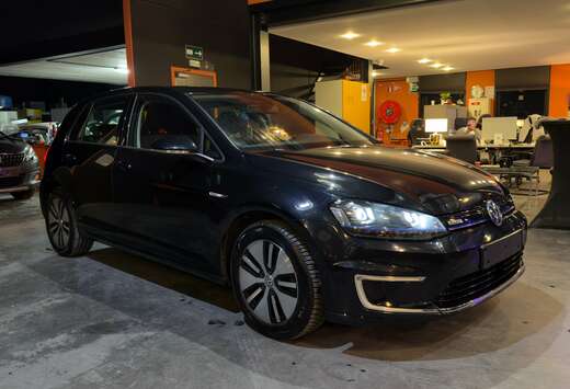 Volkswagen e-Golf électrique/12 mois de garantie