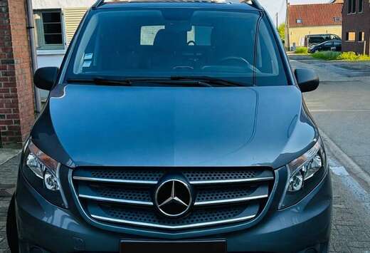 Mercedes-Benz 119 CDI (BlueTEC) Lang Aut.