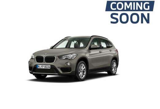 BMW sDrive18iA Advantage - TREKHAAK - ELEK KOFFER