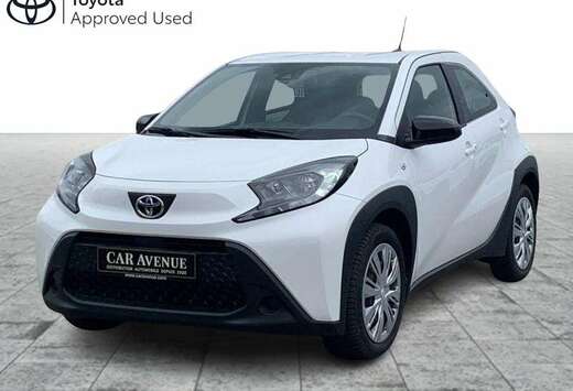 Toyota X play + comfort pack