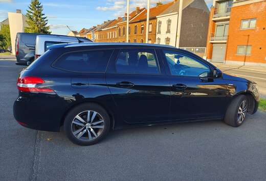 Peugeot SW 1.2 PureTech Style (EU6.3)