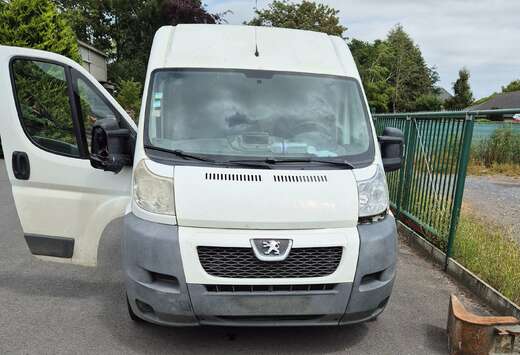 Peugeot Boxer HDi 335 L2