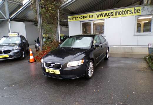 Volvo 1.6tD 4portes 110 noire 04/10 Airco GPS Bluetoo ...