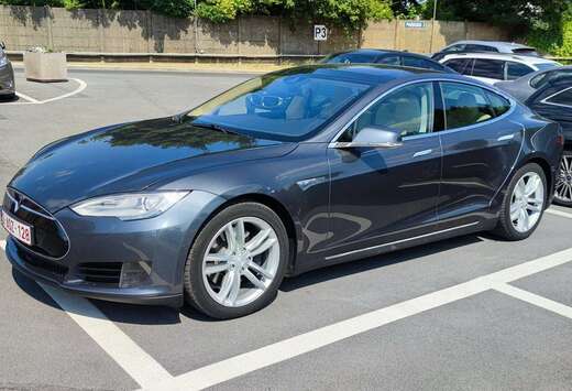 Tesla Model S 85 kWh supercharge gratuiteDual Motor