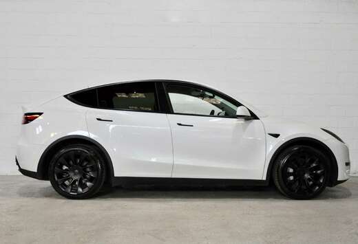 Tesla 72.5 kWh Dual Motor Performance (377 kW)