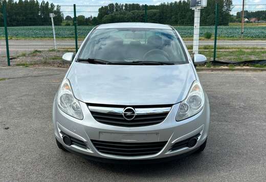 Opel Opel Corsa 1.2 essence Airco