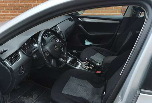 Skoda 1.6 TDI Green tec Elegance