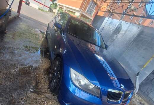BMW 320iA