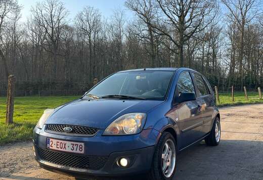 Ford 1.3i Trend