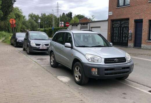 Toyota 2.0i VVT-i 16v 4x4 VX+