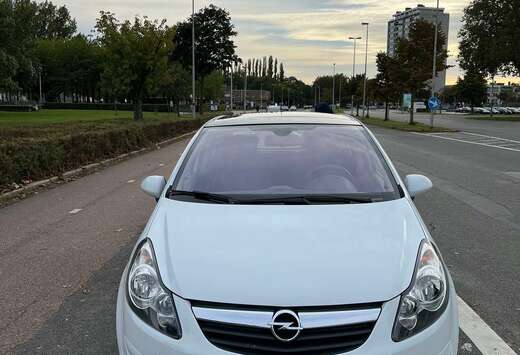 Opel 1.2 16V Sport
