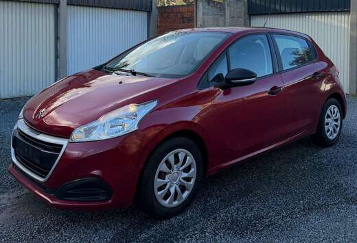 Peugeot 208 1.2i PureTech Style