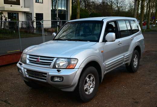 Mitsubishi 2.5 TDI 5 DOORS / UTULITAIRE / ONLY B2B -  ...