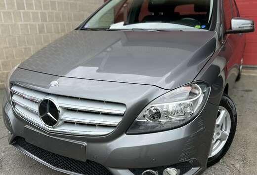 Mercedes-Benz + NAVI + CAR-PASS + BOITE AUTOMATIQUE
