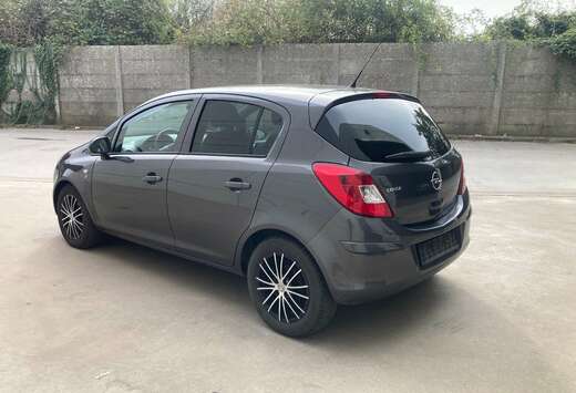 Opel 1.4 benzine 2010 met 122000km*perfect*garantie*