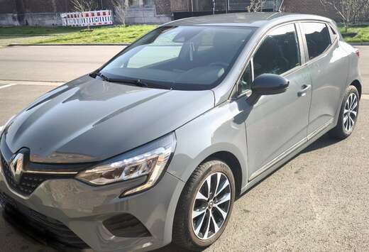 Renault 1.5 Blue dCi Intens