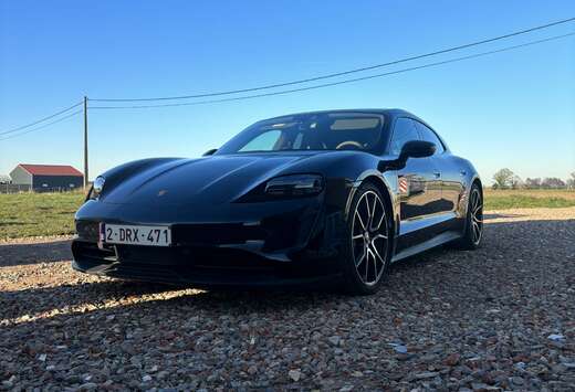 Porsche Sport Turismo 93.4 kWh