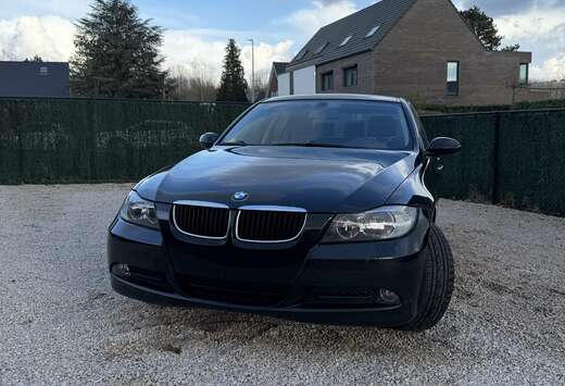 BMW 318i Aut.