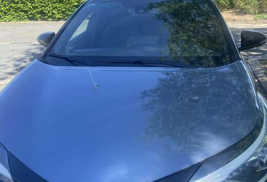 Toyota 2.0 Hybrid Lounge