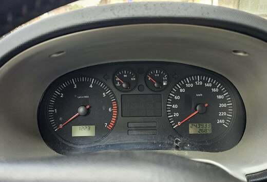 SEAT Leon 1.4i 16v Air Plus