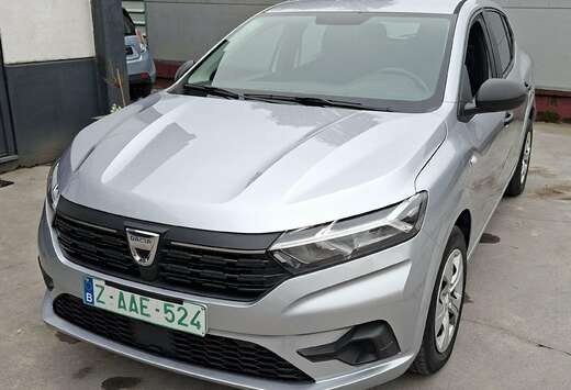 Dacia Sandero 1.0i SCe Essential