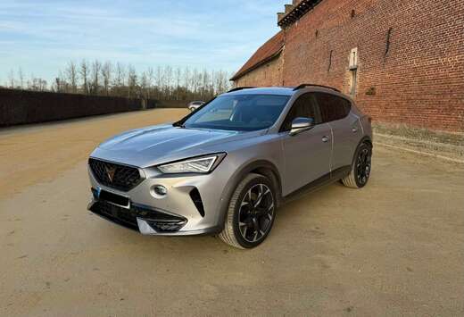 VZ 2.0 TSI 4Drive DSG LED Camera Car-play