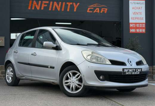 Renault Clio 1.2i 16v Community