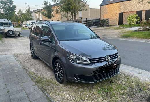 Volkswagen Touran 1.4 TSI DSG Trendline