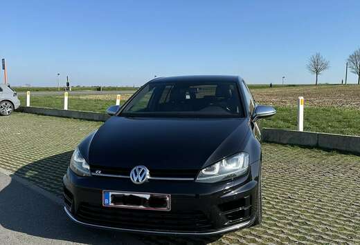 Volkswagen Golf 7 R