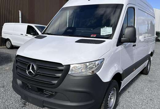 Mercedes-Benz 319 CDI GB L2 RWD 3.5T PRO Sprinter Pre ...