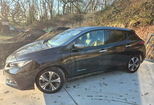 Nissan Leaf 40 kWh Tekna (EU6.2)