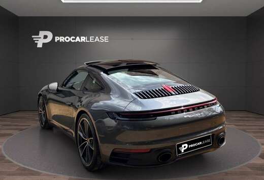 Porsche 992 CARRERA 4