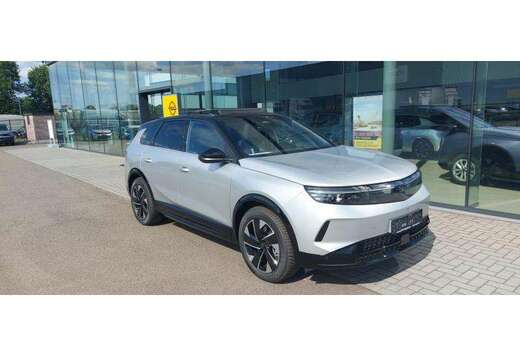 Opel mild Hybrid Navi, Camera, elektr koffer