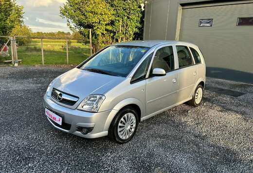 Opel 1.4essence AIRCO 136000km CARNET Complet