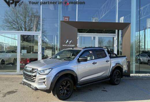 Isuzu V-cross rollbar cover