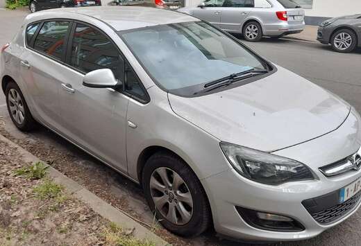 Opel Astra 1.4Active