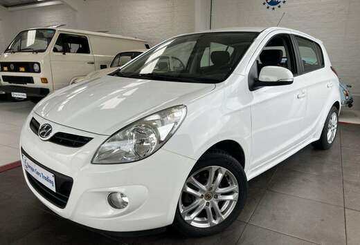 Hyundai 1.4 CRDI 90CH MOTEUR  CHAINE GAR 12M