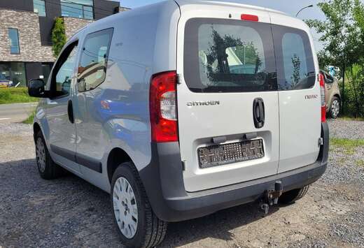 Citroen 1.4i AL GEKEURD ROOS FORM TREKHAAK 12-2011