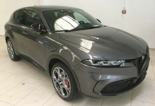 Alfa Romeo Tonale PHEV 1.3 Q4 Veloce (206 kW)