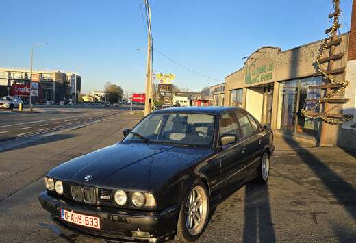 BMW 3.6 315cv