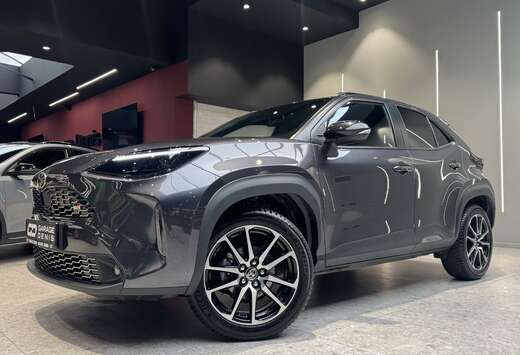 Toyota Yaris Cross Hybrid 1.5i VVT-i GR Sport E-CVT** ...