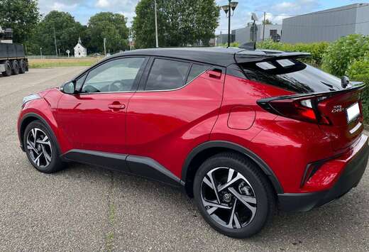 Toyota C-HR Hybrid 1.8i VVT-i C-Lub Bi-Tone E-CVT