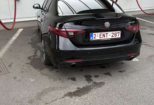 Alfa Romeo 2.0 T Super