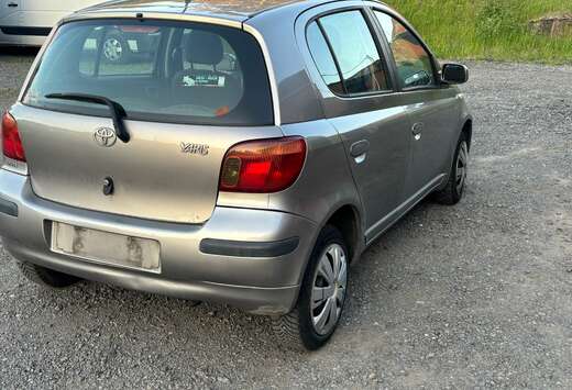 Toyota Yaris 1.0i VVT-i 16v Blue
