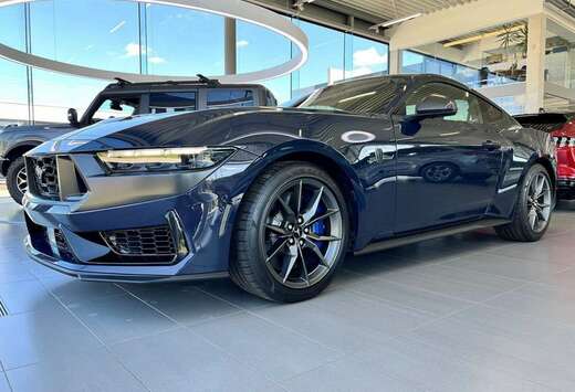 Ford Dark Horse 5.0i V8 met 453 PK DAGINSCHRIJVING