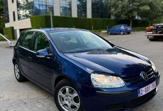 Volkswagen 1.6 FSI Sportline