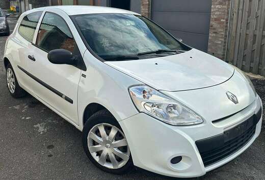 Renault Clio 1.2i Yahoo