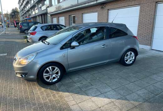 Opel Corsa 1.3 CDTI DPF Color Race