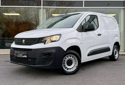 Peugeot 3ZIT / CARPLAY / SENSOREN / AIRCO / CRUISCONT ...