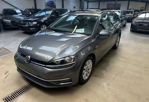 Volkswagen Golf breaks